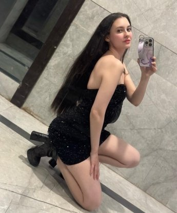 У меня есть все, чтобы сделать нашу встречу незабываемой. Мои услуги широки и разнообразны - я готова предложить тебе неземной массаж, погружение в мир экзотики и ярких ощущений, эротические игры и еще немало других любовных утех. Доверься мне, и я покажу, на что я способна 😉 Рада увидеть тебя у себя в уютной квартирке - моя тайна и твое наслаждение. Находясь в Москве, тебе необходимо только связаться со мной, и я открою тебе все двери в мир желания и наслаждения. Мои фото - доказательство моей красоты и привлекательности, а отзывы - подтверждение моих способностей и профессионализма. С тобой ждет незабываемое приключение, сопровождаемое моей нежностью и страстью. 💋 Диана